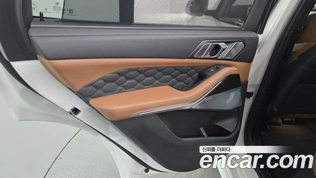 BMW X5M 2025 — Şəkil 23/34