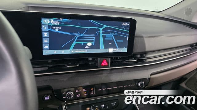 Kia Carnival 2024 — Şəkil 14/20