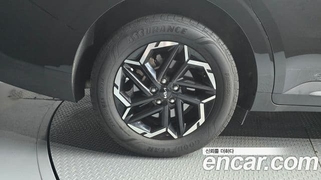 Kia Carnival 2025 — ფოტო 5/20