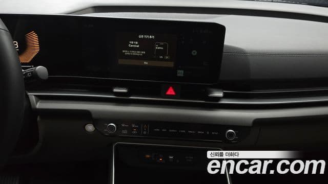 Kia Carnival 2025 — ფოტო 14/20