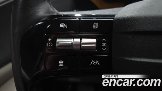 Kia Carnival 2025 — ფოტო 18/20