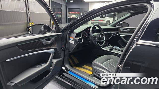 Audi A6 2022 — ფოტო 10/20
