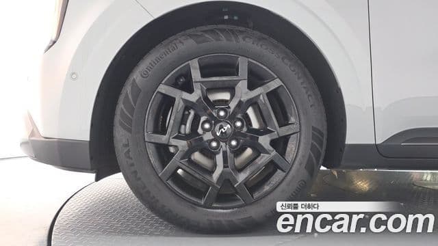 Kia Carnival 2024 — Şəkil 5/20