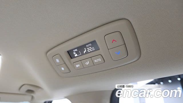 Kia Carnival 2024 — Photo 2/42