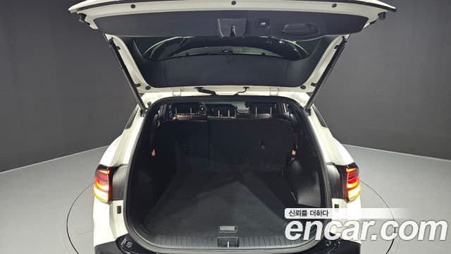 Kia Sportage 2022 — Şəkil 19/20
