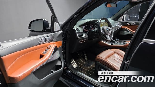 BMW X5 2022 — ფოტო 9/20