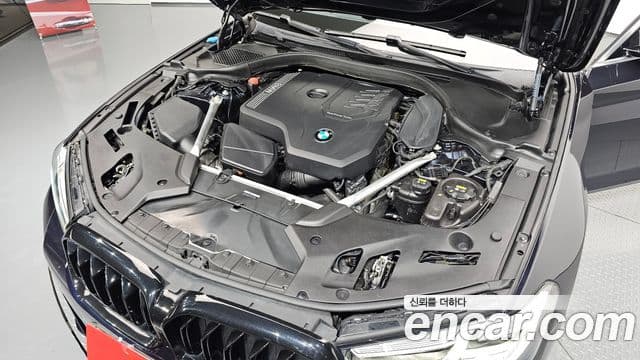 BMW 5 Series 2021 — Şəkil 6/20