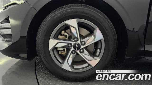 Kia K5 2022 — Şəkil 5/20