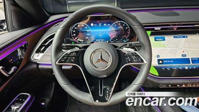 Mercedes-Benz E-Class 2025 — Фото 12/20