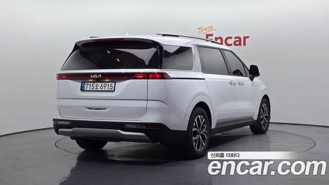 Kia Carnival 2022 — Şəkil 2/20