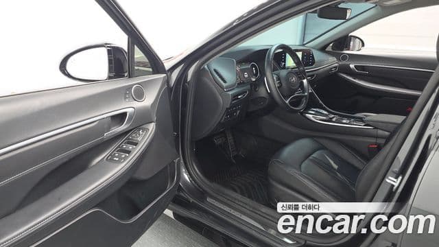 Hyundai Sonata 2022 — ფოტო 10/20