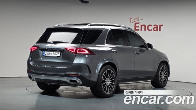 Mercedes-Benz GLE-Class 2023 — Şəkil 2/20