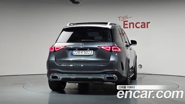 Mercedes-Benz GLE-Class 2023 — Şəkil 4/20