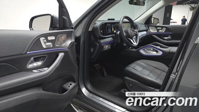 Mercedes-Benz GLE-Class 2023 — фото 9 из 20