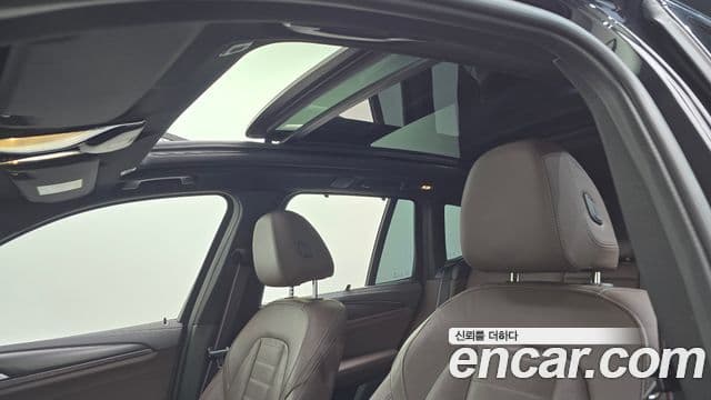 BMW X3 2022 — ფოტო 16/20