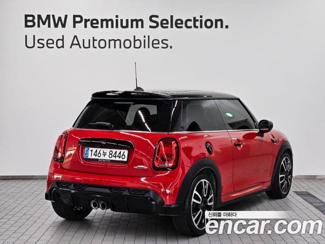 Mini Cooper S 2023 — Photo 17/17