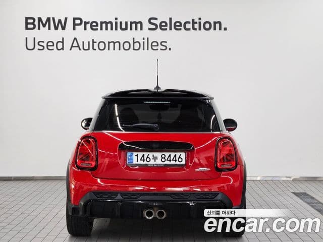 Mini Cooper S 2023 — Photo 15/17