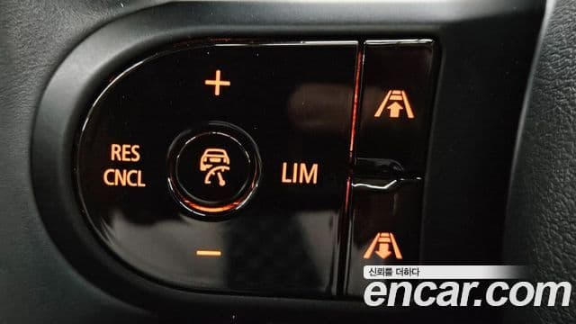 Mini Cooper S 2023 — Photo 2/17