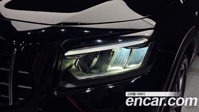 Mercedes-Benz GLB-Class 2025 — Photo 7/30