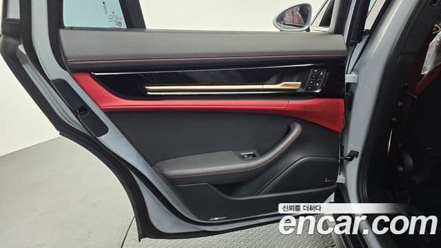 Porsche Panamera 2025 — Photo 23/39