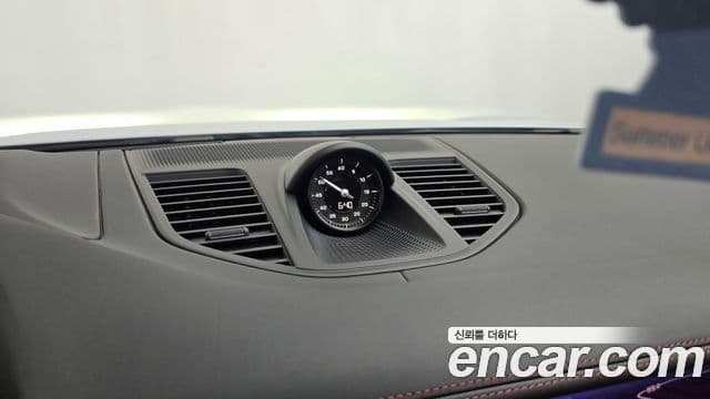 Porsche Panamera 2025 — Photo 28/39