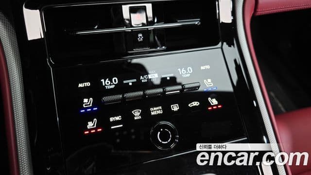 Porsche Panamera 2025 — Photo 22/39