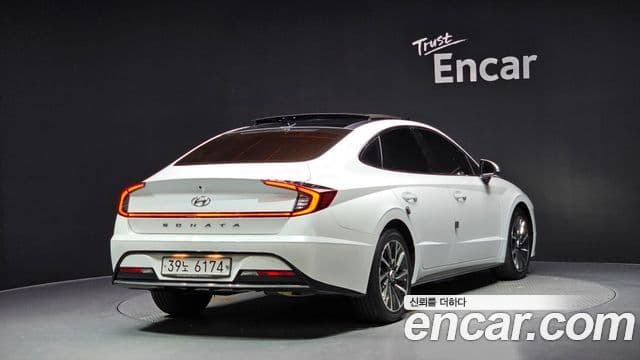 Hyundai Sonata 2019 — Şəkil 2/20