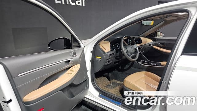 Hyundai Sonata 2019 — Şəkil 10/20
