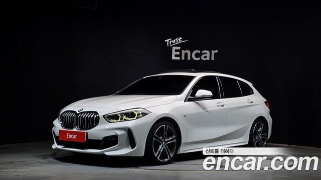 BMW 1 Series 2020 — Şəkil 7/20