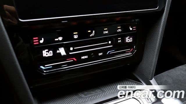 Volkswagen Passat GT 2021 — ფოტო 14/20