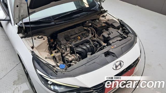 Hyundai Avante 2022 — ფოტო 6/20