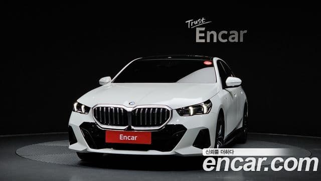 BMW 5 Series 2025 — ფოტო 3/20