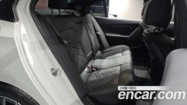 BMW 5 Series 2025 — ფოტო 11/20