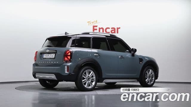 Mini Cooper Countryman 2023 — ფოტო 3/20