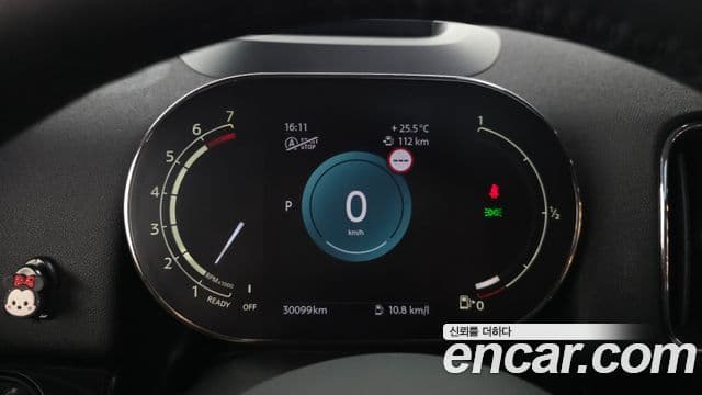 Mini Cooper Countryman 2023 — ფოტო 11/20