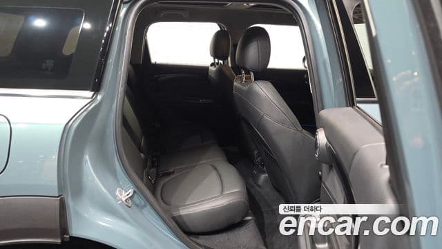 Mini Cooper Countryman 2023 — ფოტო 12/20