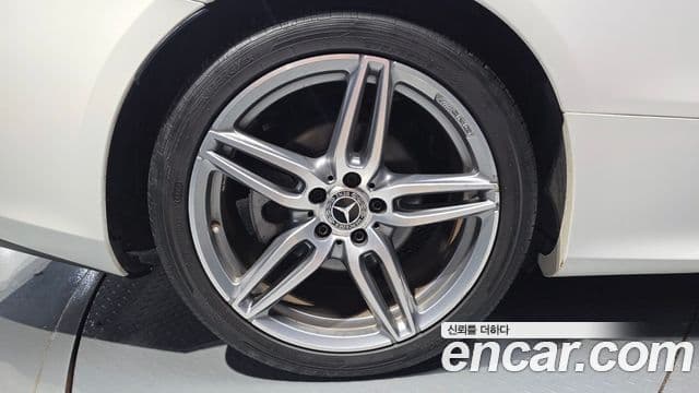 Mercedes-Benz E-Class 2018 — Şəkil 5/20
