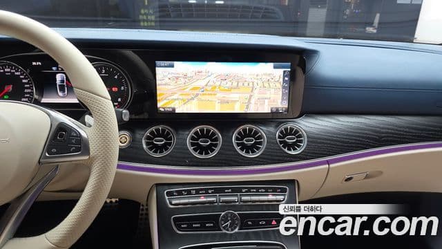 Mercedes-Benz E-Class 2018 — Şəkil 14/20