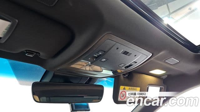 Lexus ES300h 2019 — Şəkil 19/20