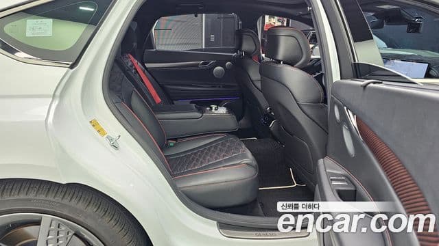 Genesis Electrified G80 2024 — ფოტო 12/20