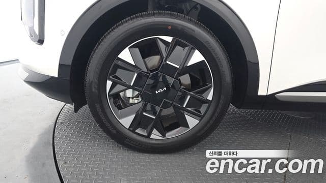 Kia Sportage 2025 — ფოტო 5/20