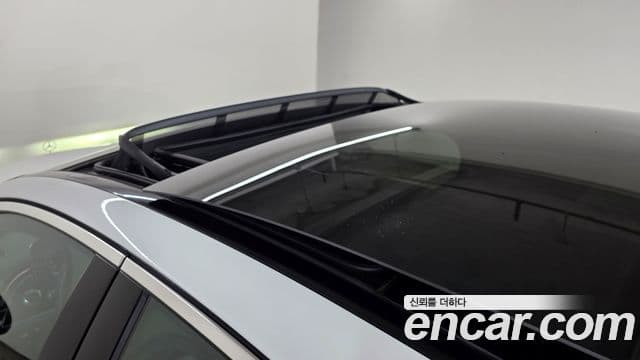 Mercedes-Benz E-Class 2025 — Şəkil 12/20