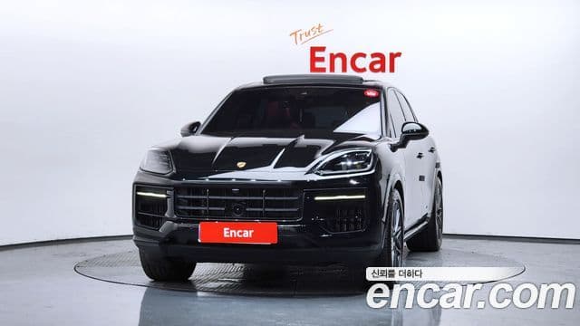 Porsche Cayenne 2024 — ფოტო 3/20