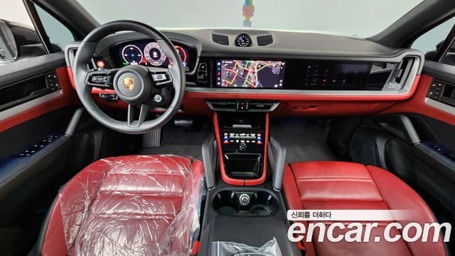Porsche Cayenne 2024 — ფოტო 7/20