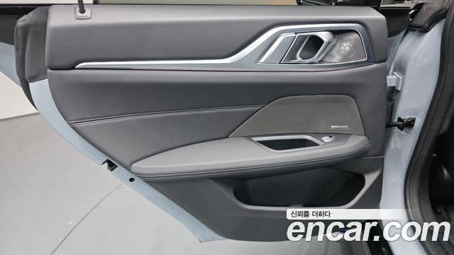 BMW 4 Series 2024 — ფოტო 20/32