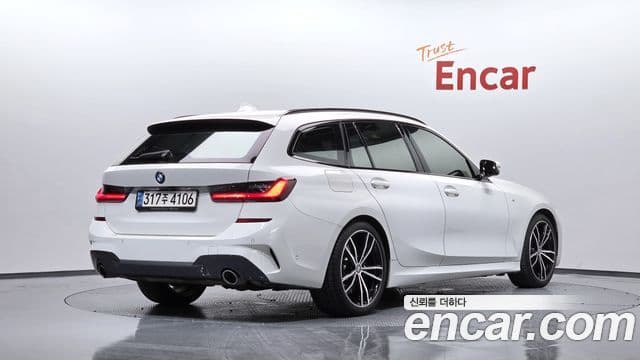 BMW 3 Series 2022 — Şəkil 2/20