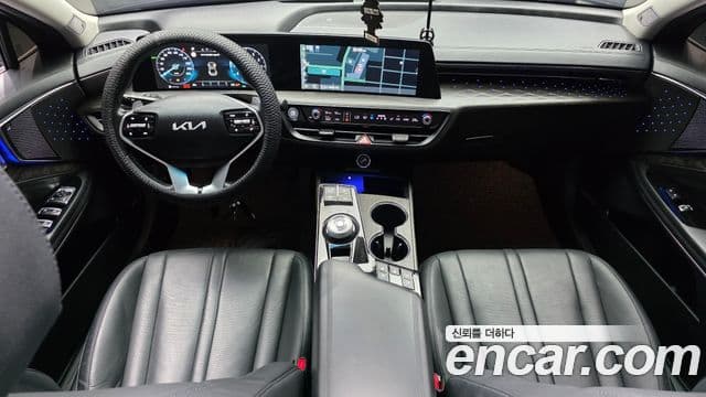Kia K8 2022 — ფოტო 7/20