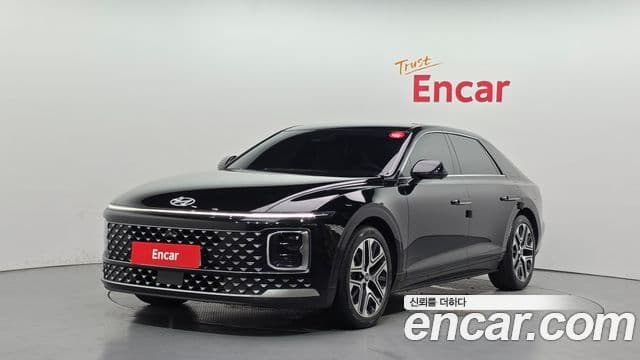 Hyundai Grandeur 2023 — Фото 1/20