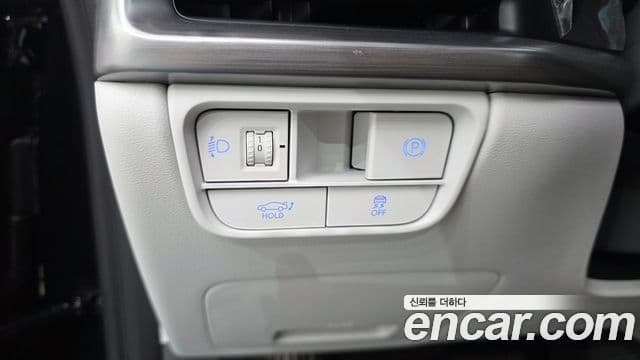 Hyundai Grandeur 2023 — Фото 12/20