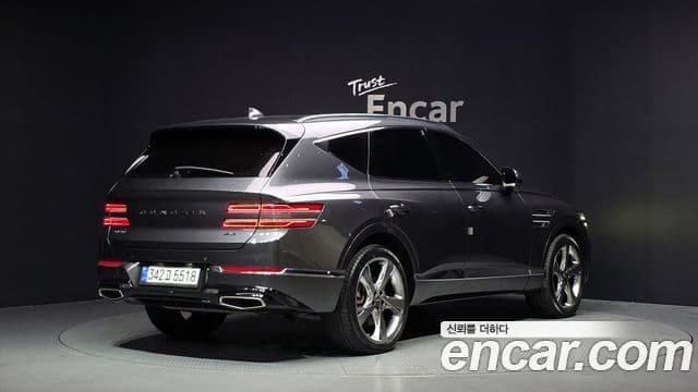 Genesis GV80 2021 — Şəkil 2/20
